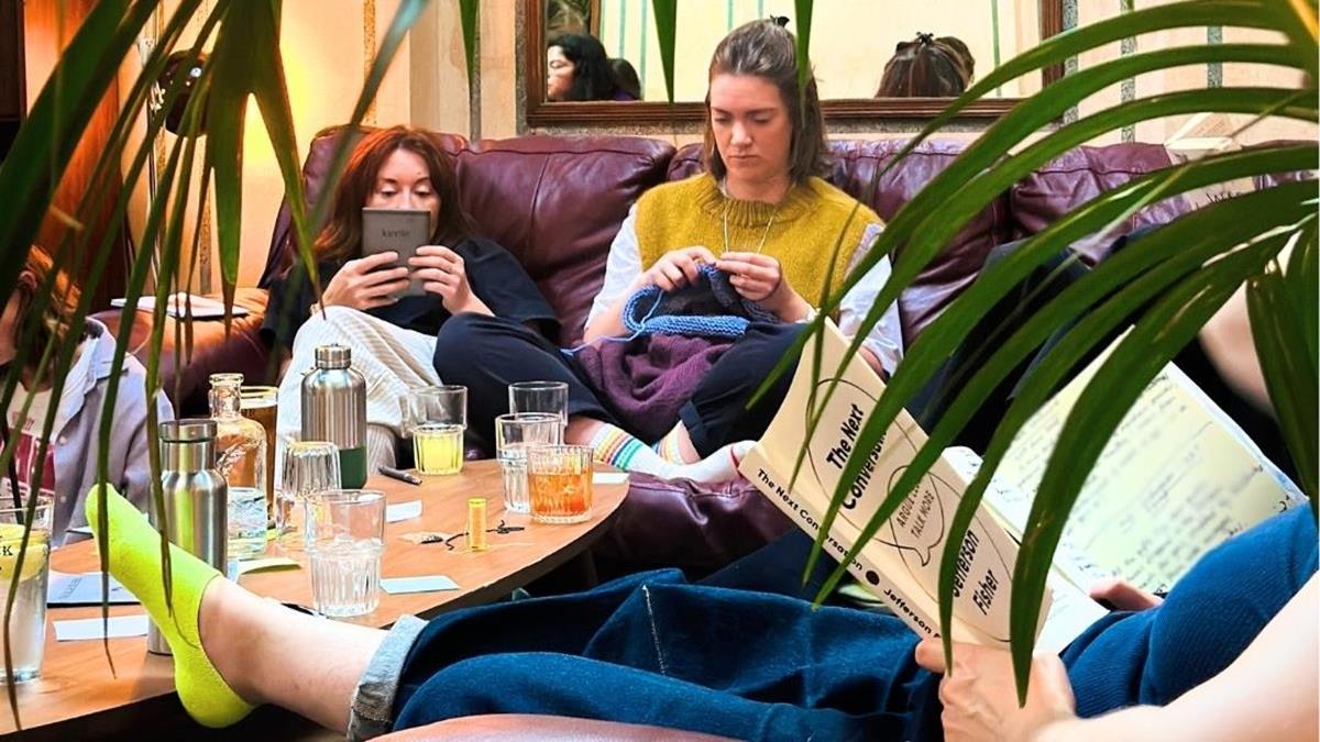 Queer Digital Detox Hangout | Dalston